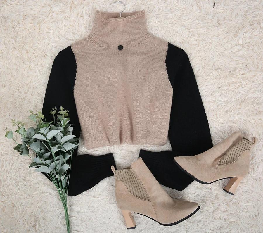 Mod Color Block Turtleneck Sweater