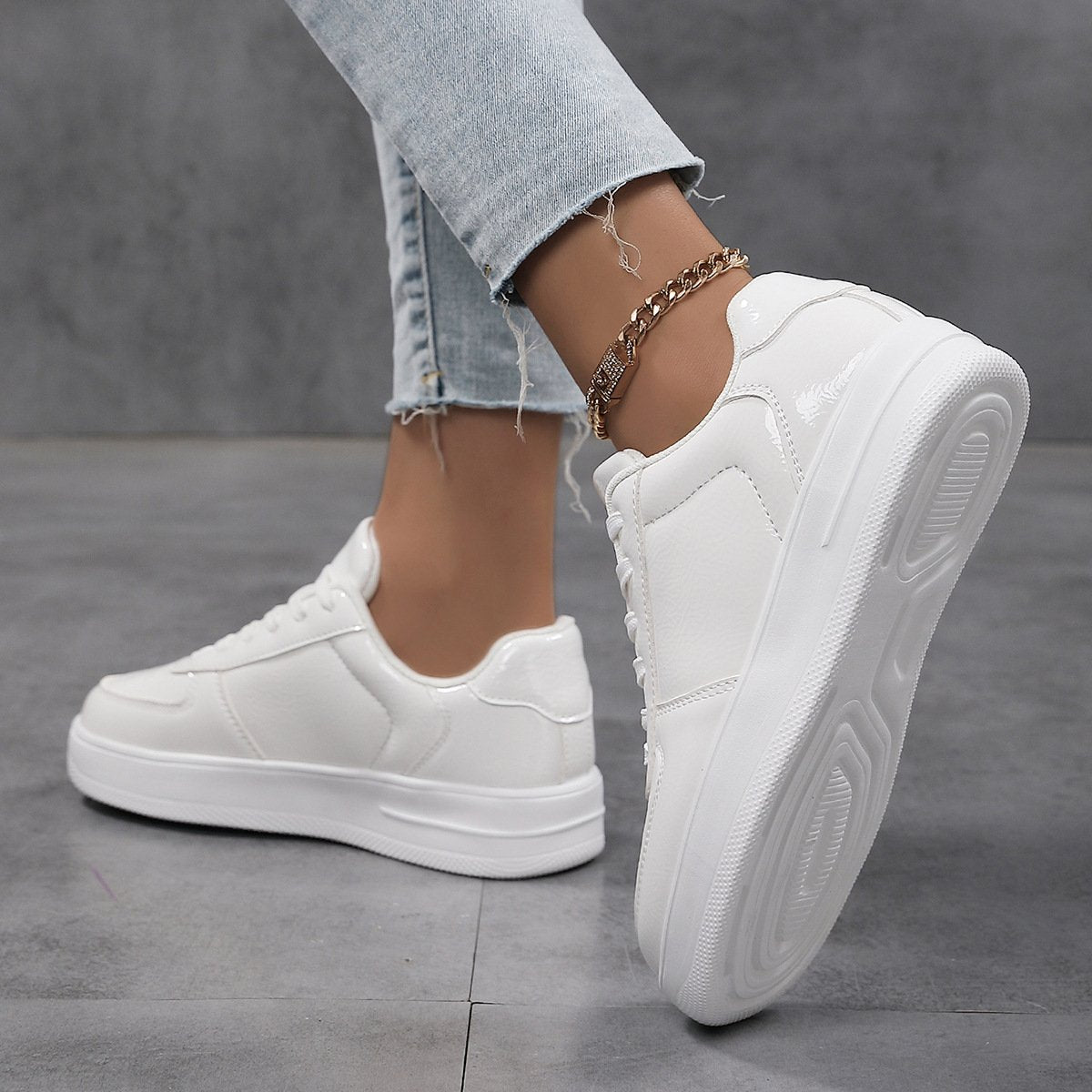 Women's Casual Lace Up Sneakers